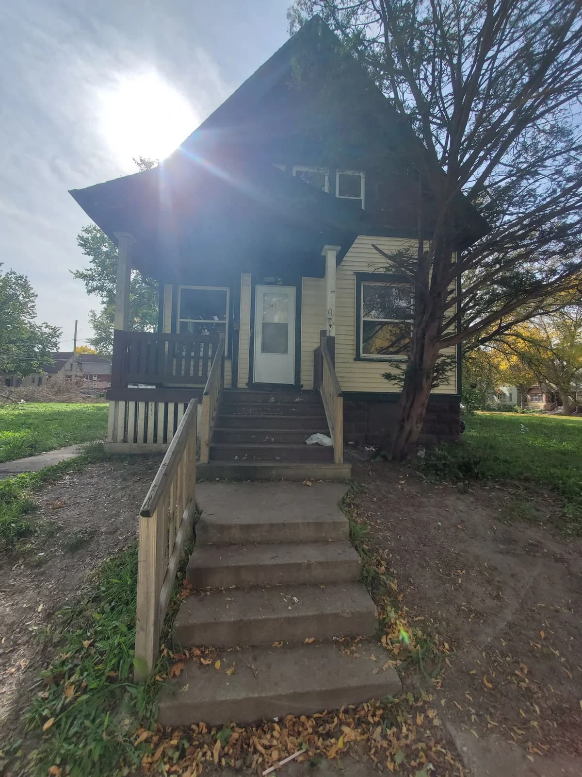 Milwaukee County apartments for rent - Property image - 1621 W Meinecke Ave. - Single Family - 1