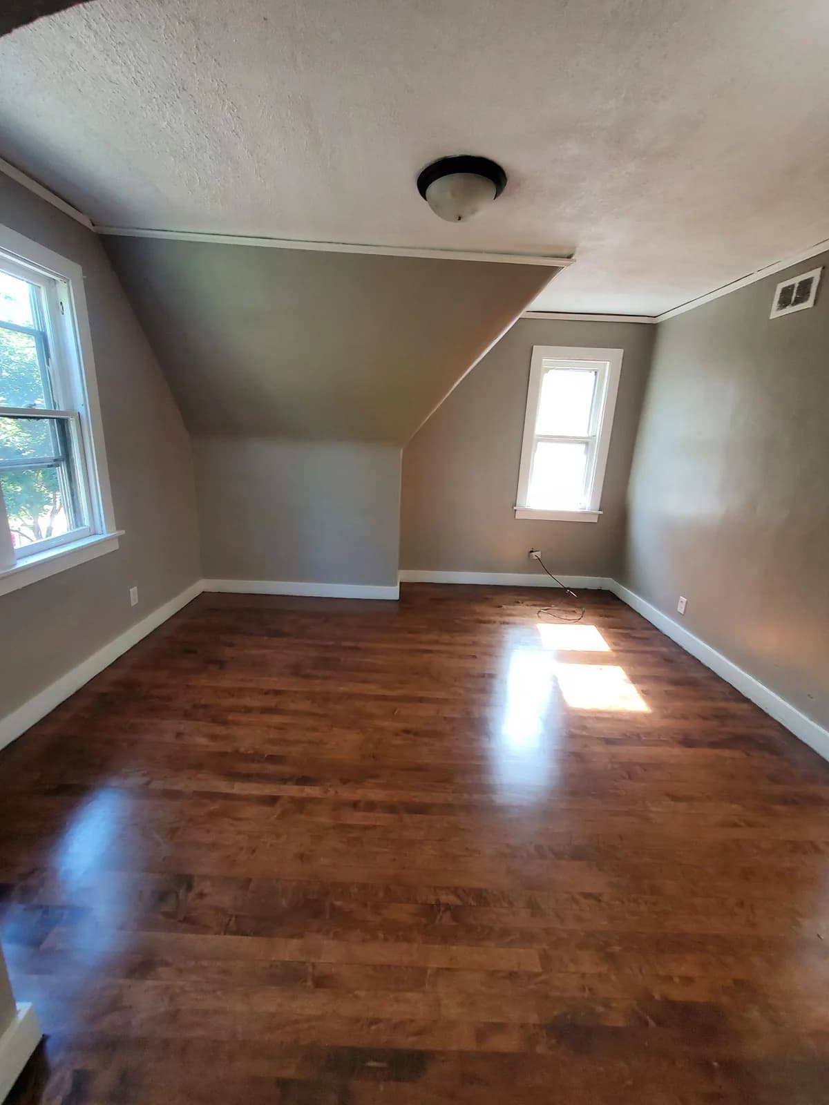 Milwaukee County apartments for rent - Property image - 3149 N 25th St. (Duplex)(ACE PROPERTY) - 3