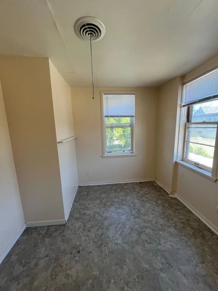 Milwaukee County apartments for rent - image - 2527 S. 13th St- 1.jpg