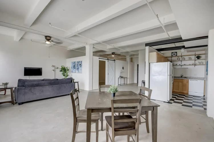 undefined apartments for rent - image - 65d8de189a5298.76872519360.webp