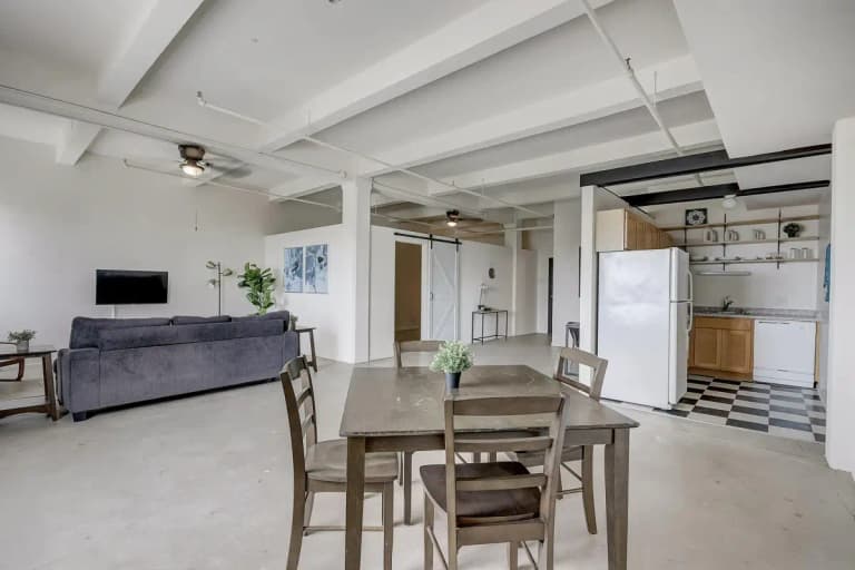 undefined apartments for rent - image - 65d8de189a5298.76872519360.webp
