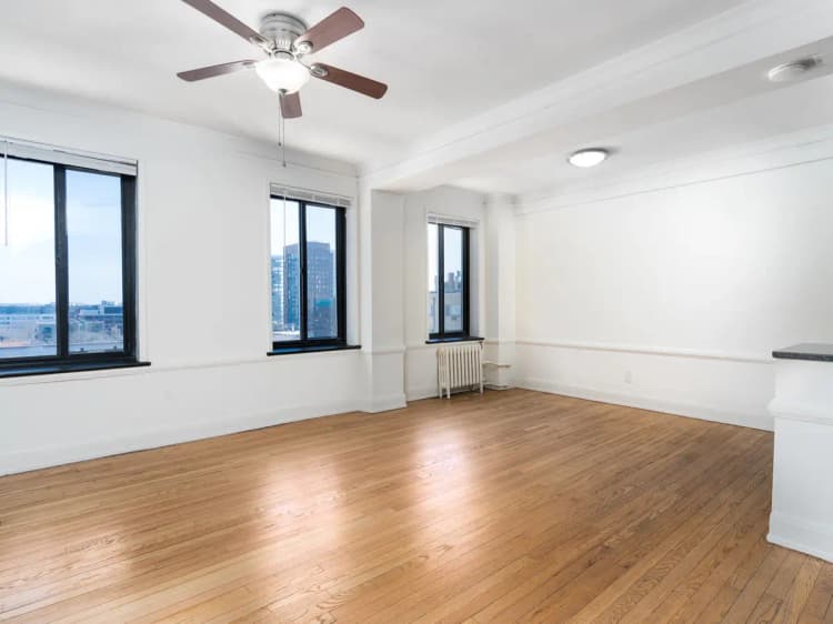 undefined apartments for rent - image - 609965be2a9921.21077952214.jpg