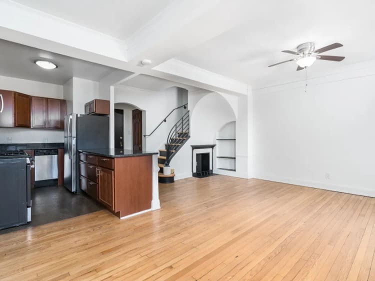 undefined apartments for rent - image - 609965be5c9118.66398096648.jpg