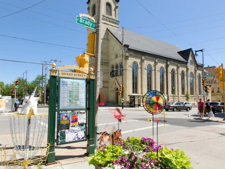 undefined apartments for rent - image - 60b8e9c20997e6.05717014203.webp