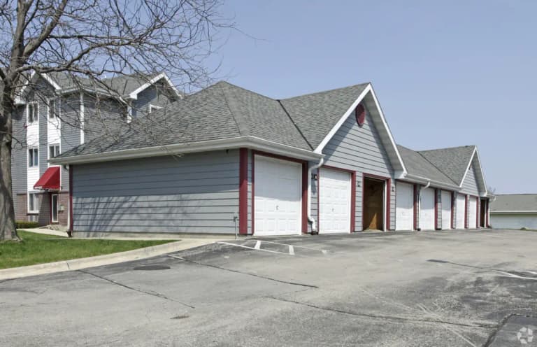 undefined apartments for rent - image - brandywood-apartments-oak-creek-wi-building-photo.jpg