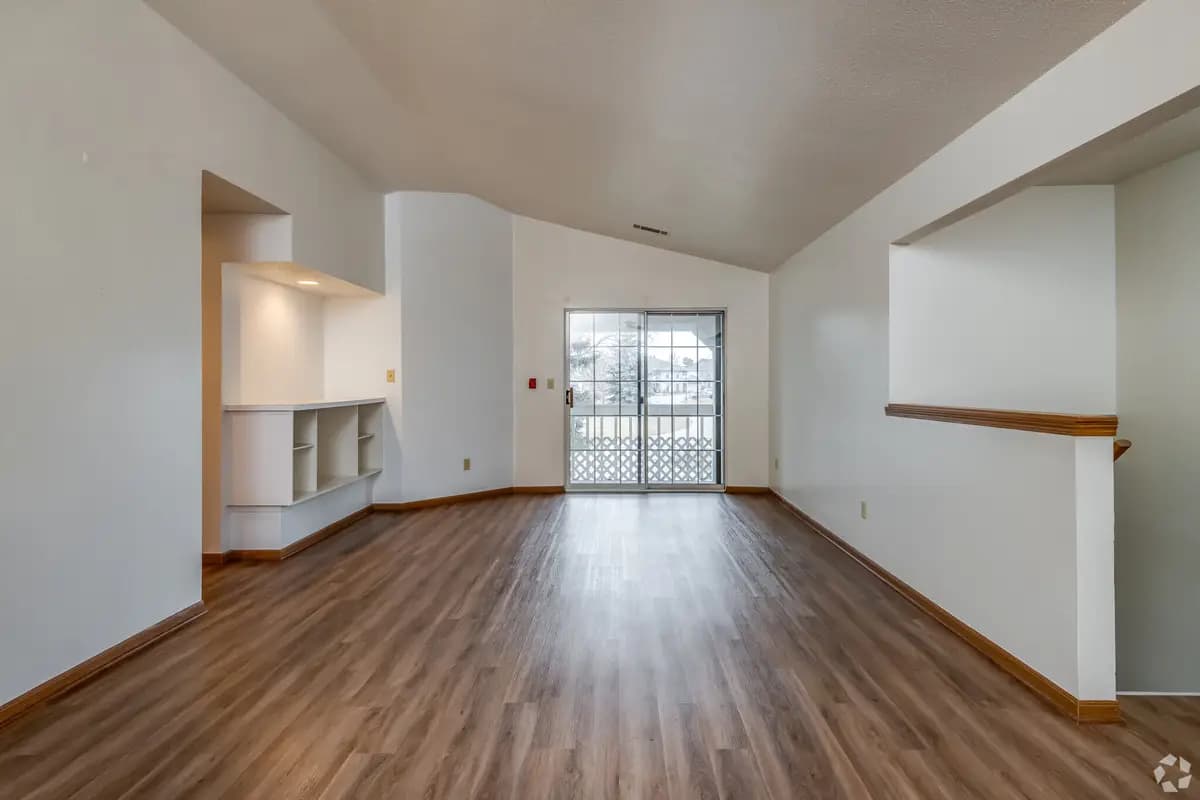 undefined apartments for rent - image - the-gables-apartments-oak-creek-wi-2br-2ba---1250sf (2).jpg