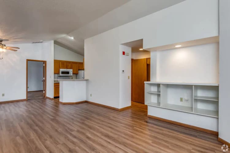 undefined apartments for rent - image - the-gables-apartments-oak-creek-wi-2br-2ba---1250sf (3).jpg