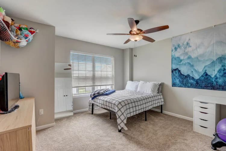 undefined apartments for rent - image - 27-web-or-mls-S-Superior-Pl-027-min.jpg