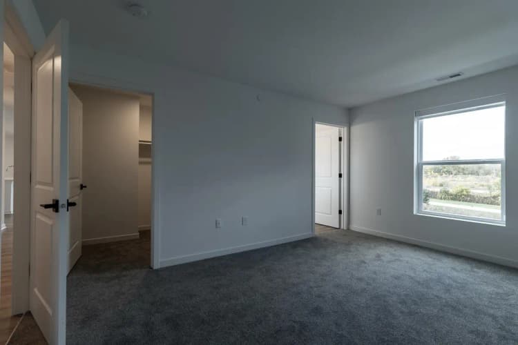 undefined apartments for rent - image - 4013-lk-vis-pkwy-oak-creek-wi-building-photo (2).jpg