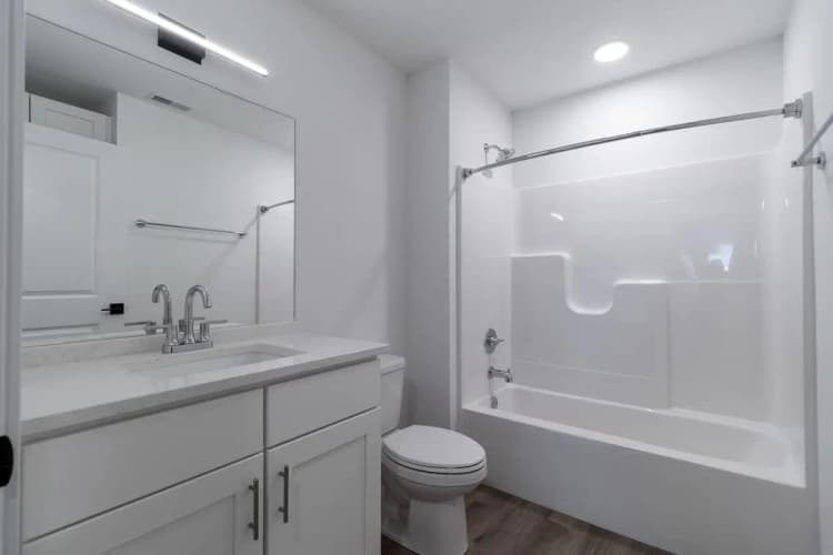 undefined apartments for rent - image - 4013-lk-vis-pkwy-oak-creek-wi-building-photo (6).jpg