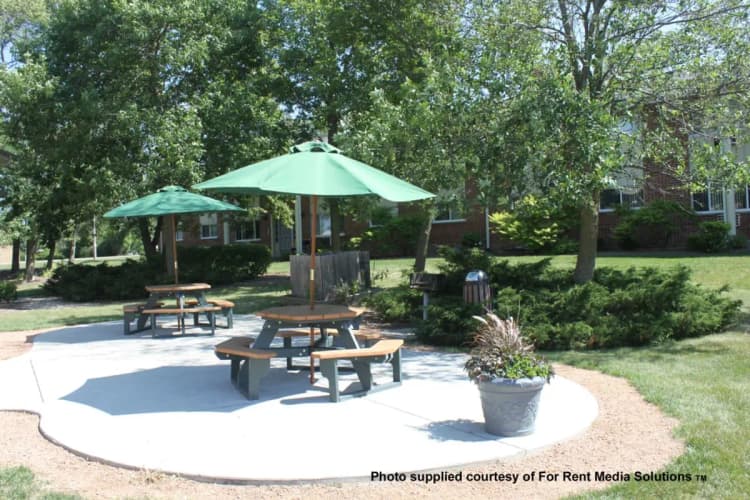 undefined apartments for rent - image - village-in-the-park-048-with-source_orig.jpg