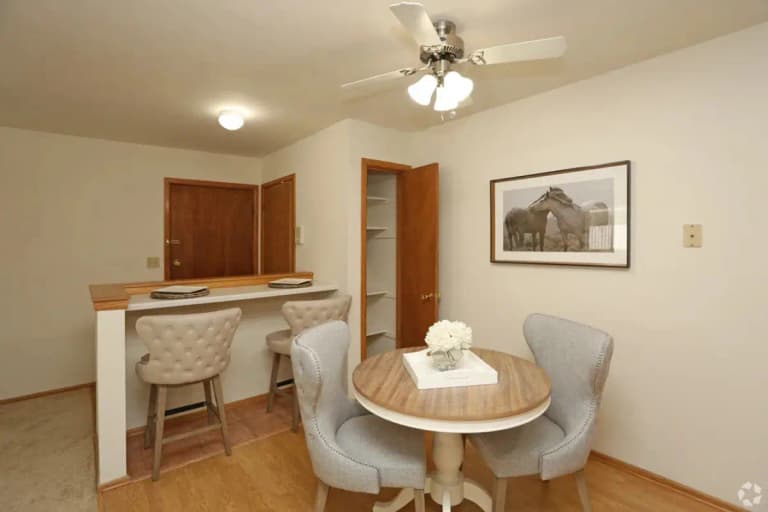 undefined apartments for rent - image - wi-greendale-villageinthepark-p0108216-05-clubhouse-patio-gallery-1-photogallery-4_orig.jpg
