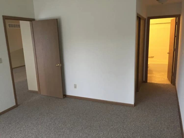 undefined apartments for rent - image - Master+with+Bath.jpeg