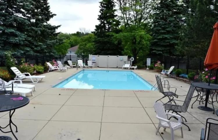 undefined apartments for rent - image - pool-700x450-1.jpg.webp