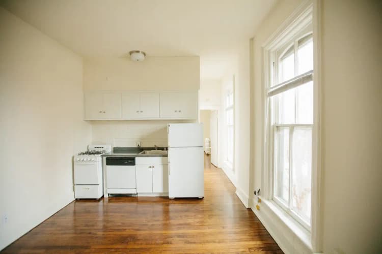 undefined apartments for rent - image - imgi_86_A1192388-E0BC-454A-A064-CFEC70D6B37E.jpg