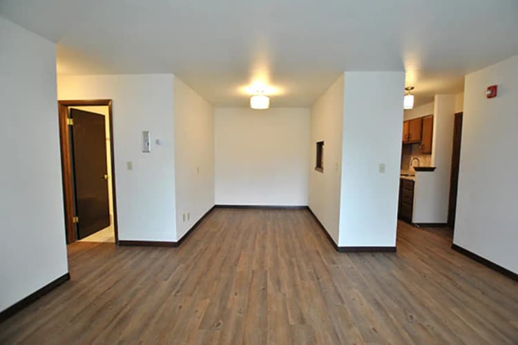 undefined apartments for rent - image - 5 copy06182002211414227.jpg