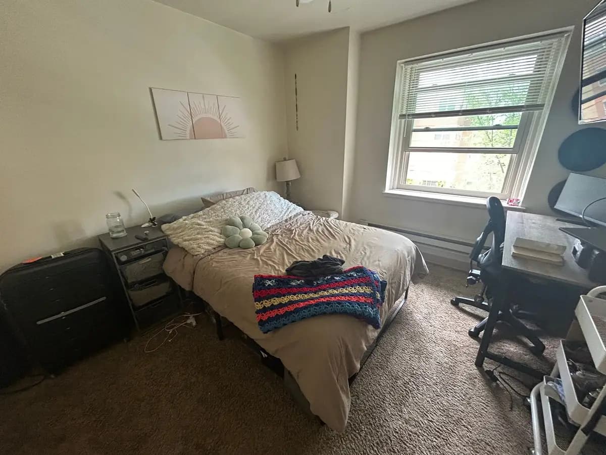 undefined apartments for rent - image - large (22).jpeg - 1