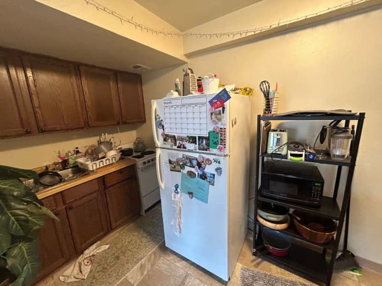 undefined apartments for rent - image - large (26).jpeg
