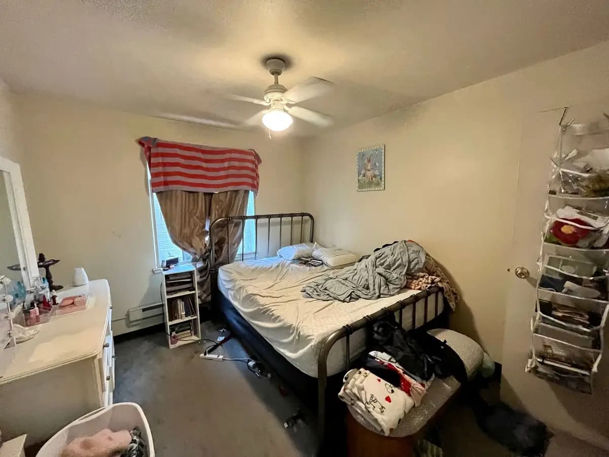 undefined apartments for rent - image - large (48).jpeg - 3