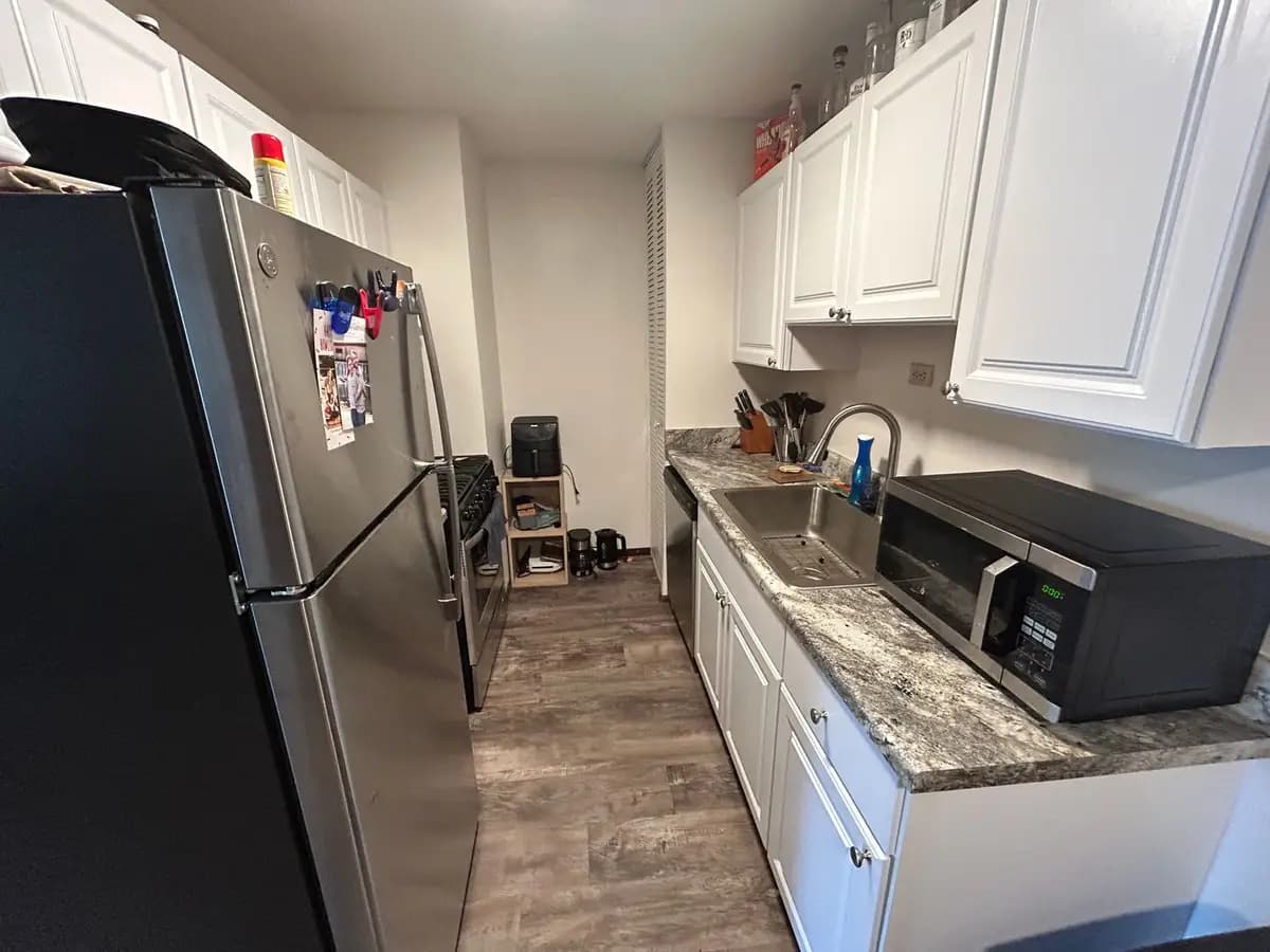 undefined apartments for rent - image - large (21).jpeg