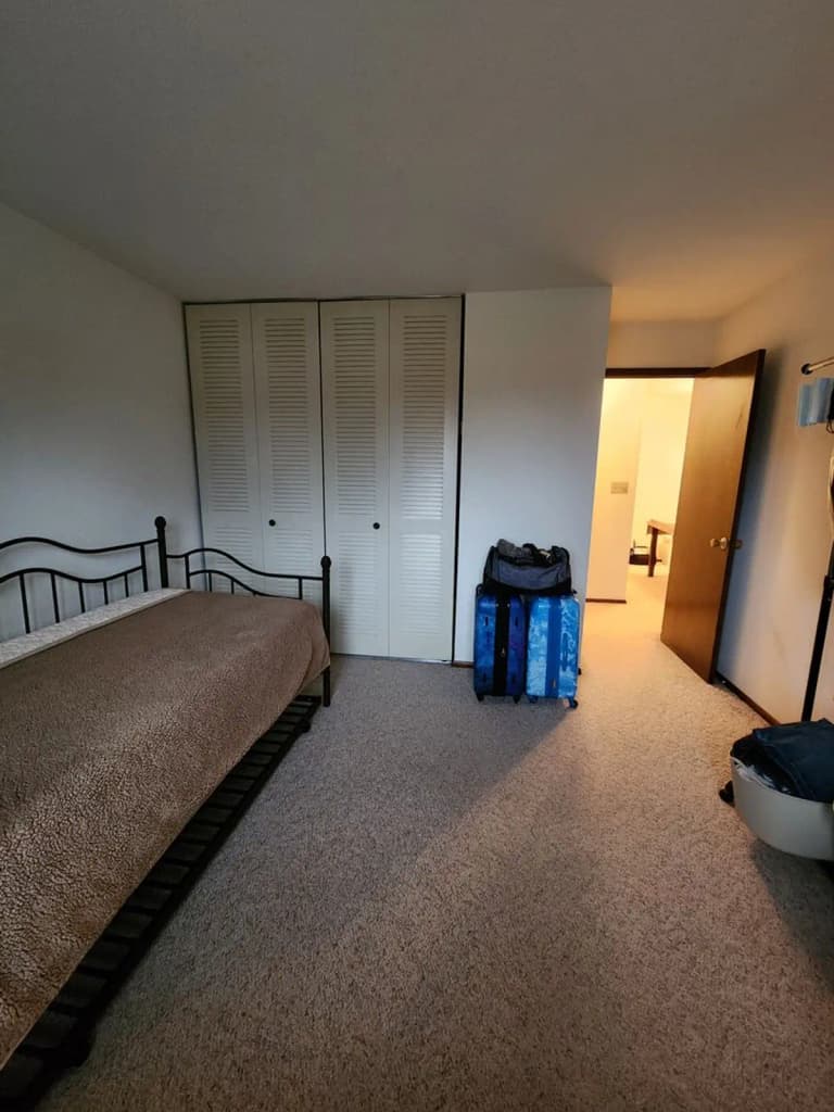 undefined apartments for rent - image - large (7).jpg