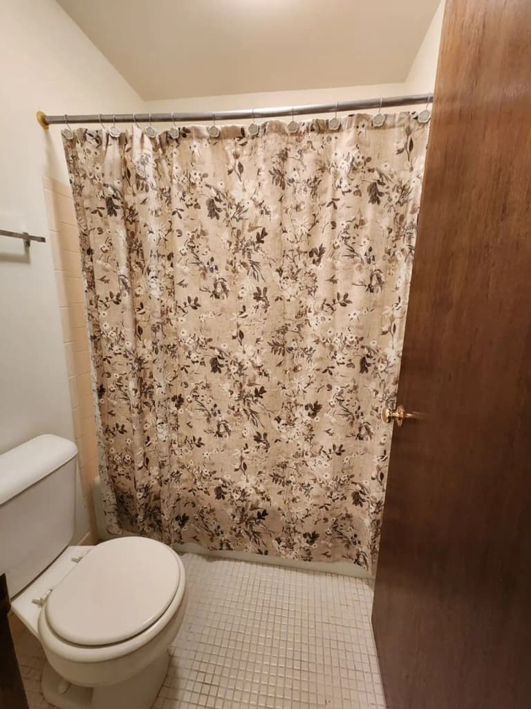 undefined apartments for rent - image - large (8).jpg