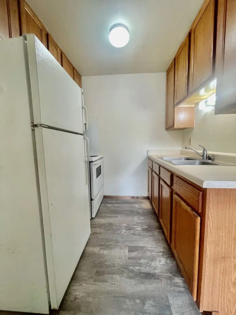 undefined apartments for rent - image - large (12).jpeg