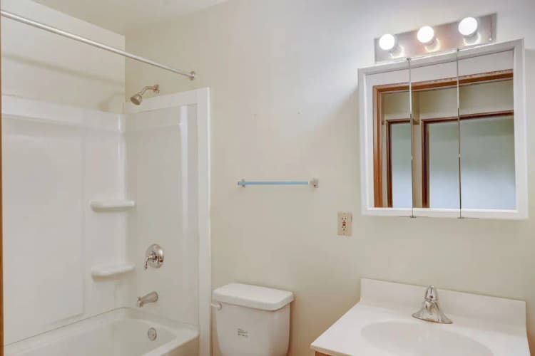 undefined apartments for rent - image - imgi_6_30120-web-or-mls-S 64th St 67526-020.webp