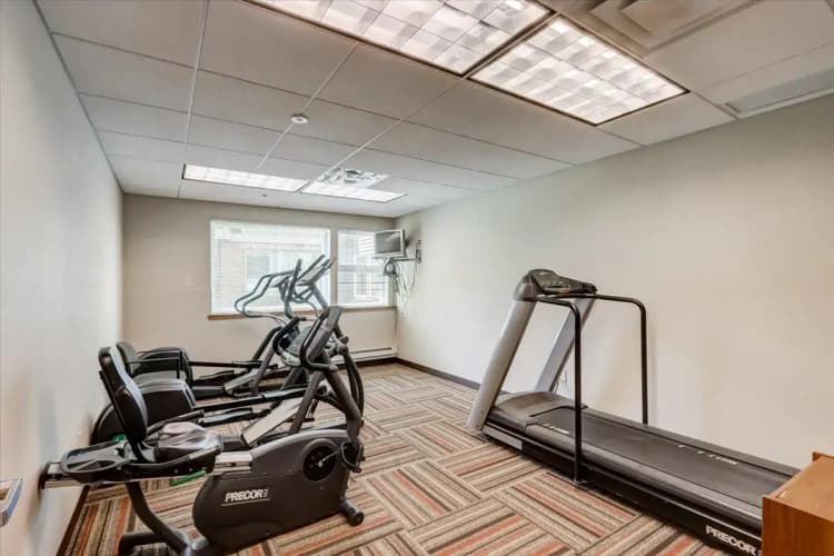 undefined apartments for rent - image - imgi_12_30930-W Vliet St Unit 2020-030.webp