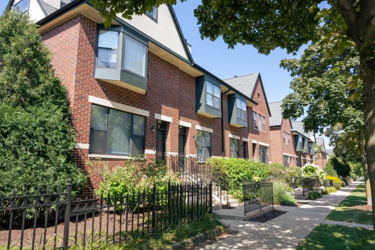 undefined apartments for rent - image - 202437_100075942_6499d65b6890e4.44354480683.webp