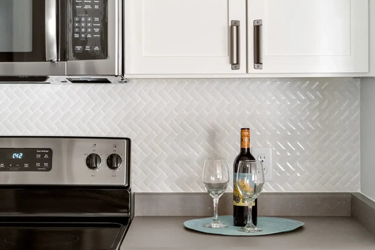 undefined apartments for rent - image - 43860_100075942_5e7bc9a3ba4bd4.32519712924.webp