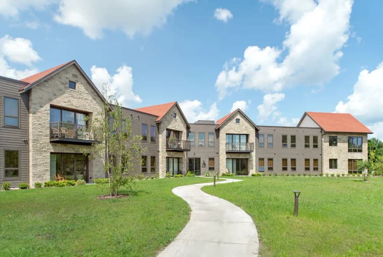 undefined apartments for rent - image - 5e44a2f8edba46.28305610526.webp