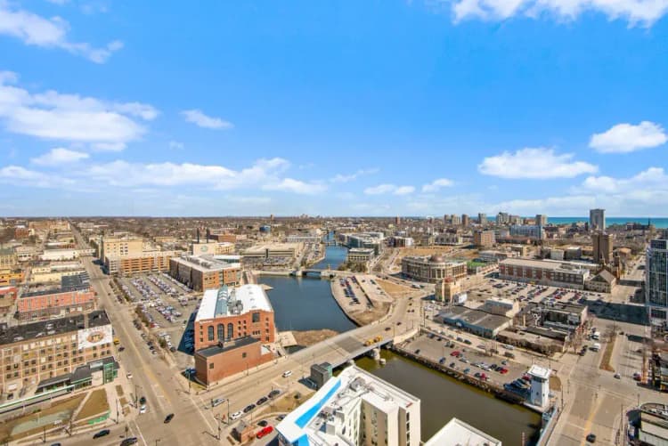 undefined apartments for rent - image - imgi_511_p1800111_12_1_photogallery.webp