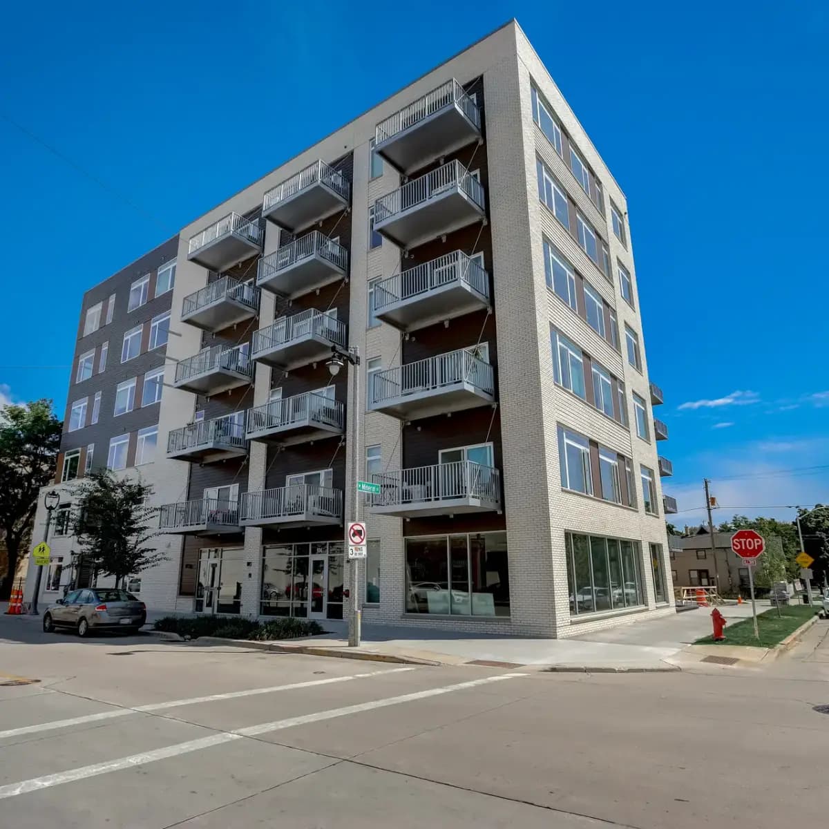 undefined apartments for rent - image - 02_s_5th_st_002.jpeg.webp