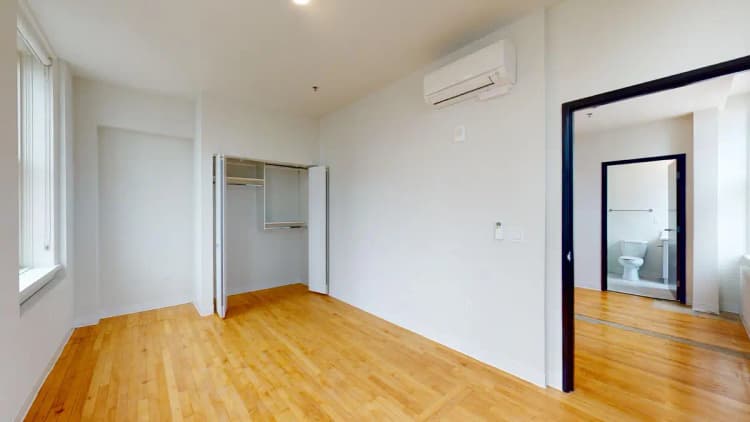 undefined apartments for rent - image - Streetcar-Flats-1-Bed-1-Bath-Style-B3-602-06302023_132407.jpg