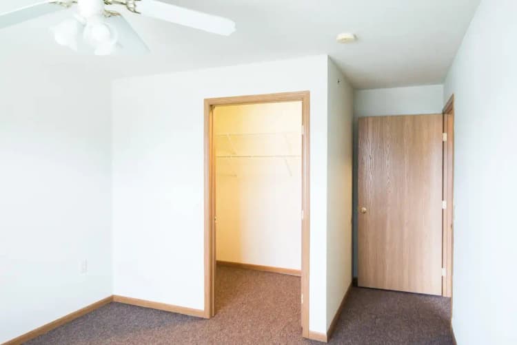 undefined apartments for rent - image - imgi_30_GardenPlace-29-scaled.webp