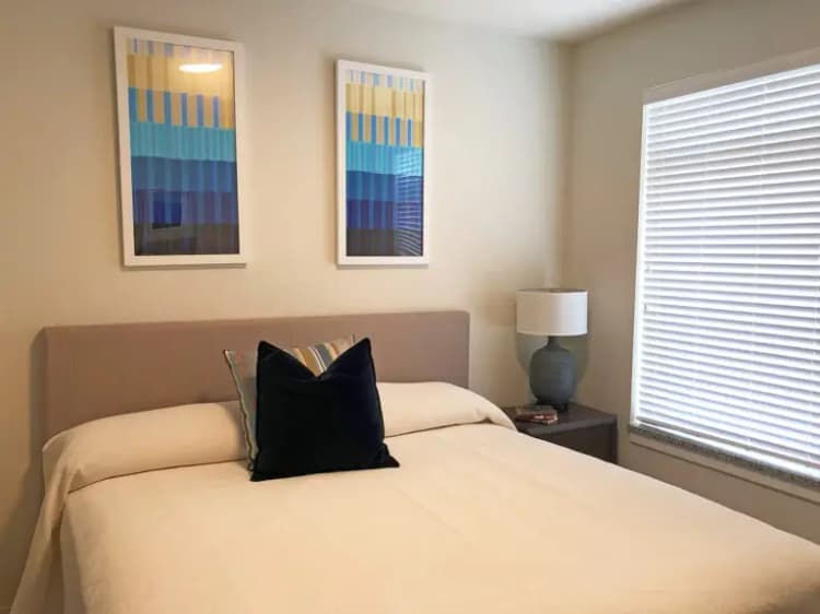 undefined apartments for rent - image - imgi_38_Element-84-Bedroom-4-1-768x576.jpg