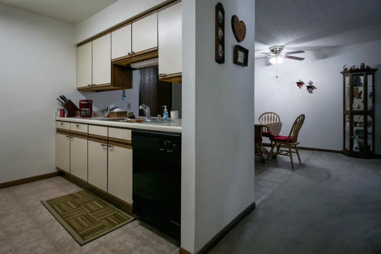 undefined apartments for rent - image - 28_Williamstown_Bay_II_-_800014.jpg