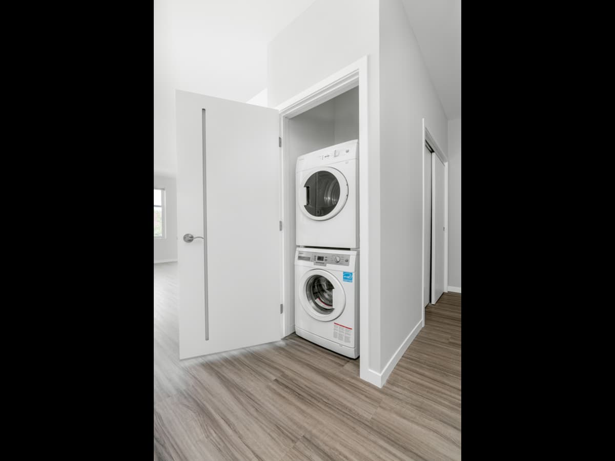 undefined apartments for rent - image - Zen - 2 Bed / 2 Bath - 1,306 SF - Laundry