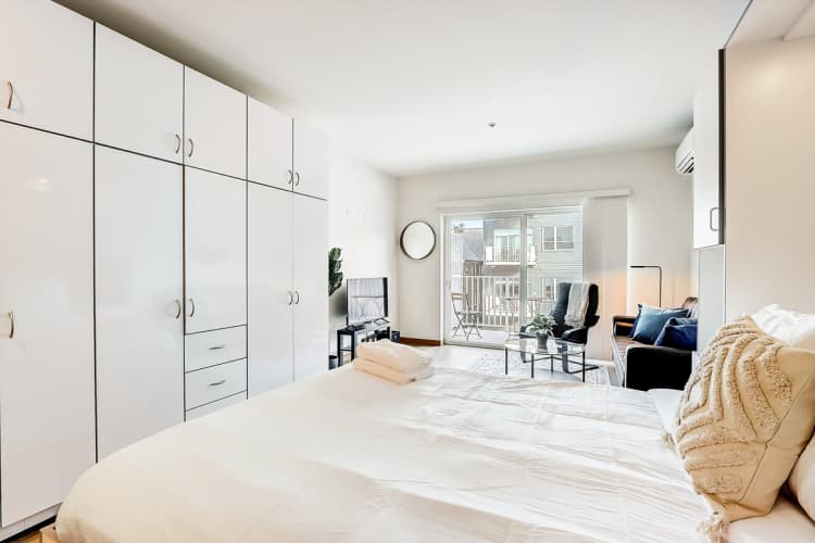 undefined apartments for rent - image - Rhythm's furnished studio apartment is a minimalist's dream. Plenty of storage, simple furnishings, and close proximity to Milwaukee's Water St. and Brady St. entertainment districts.