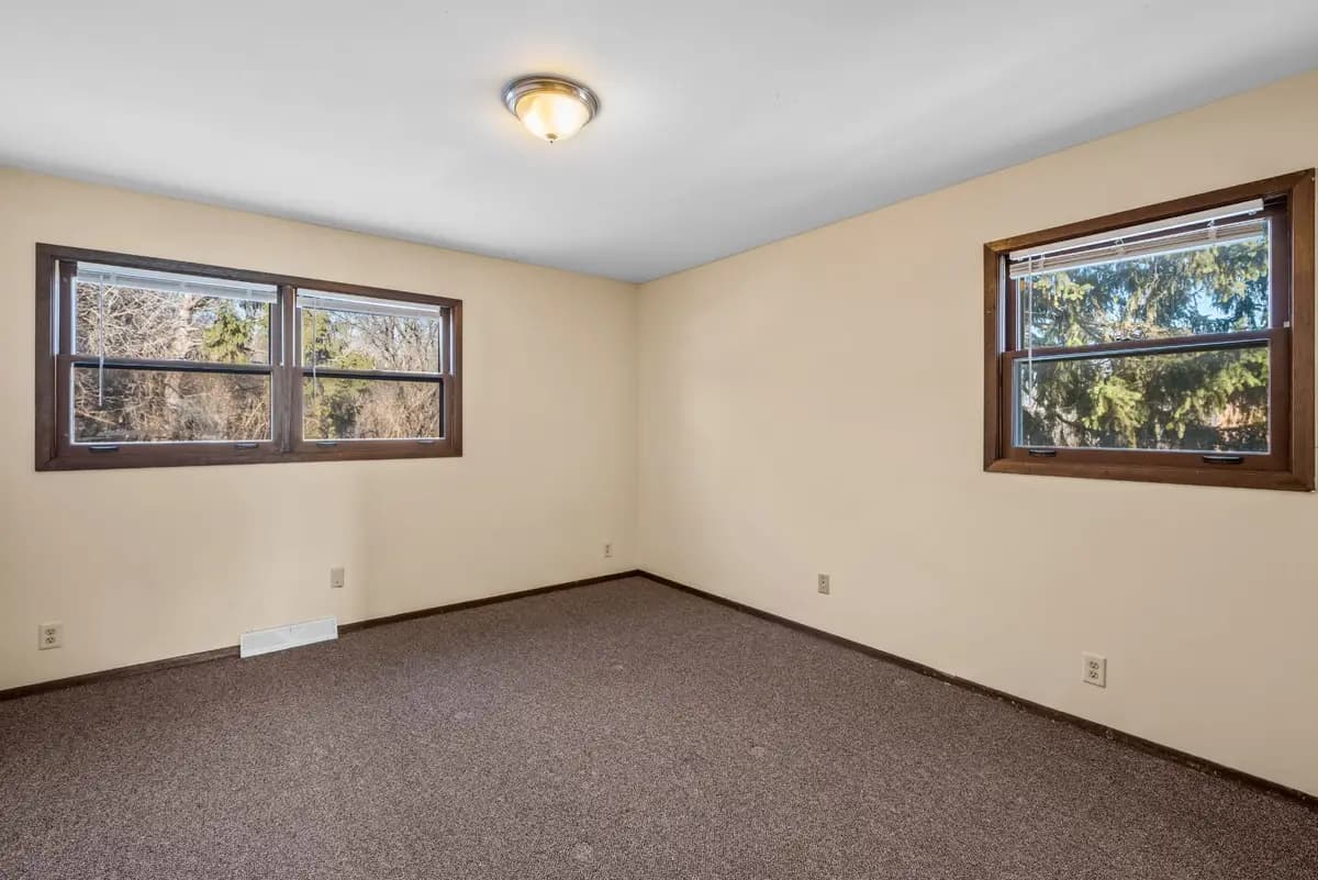 undefined apartments for rent - image - 2020-W-Good-Hope-Rd-1-10.jpg