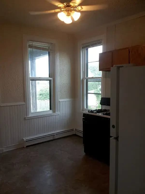 undefined apartments for rent - image - 818-milwaukee-kitchen270128-1920w.webp