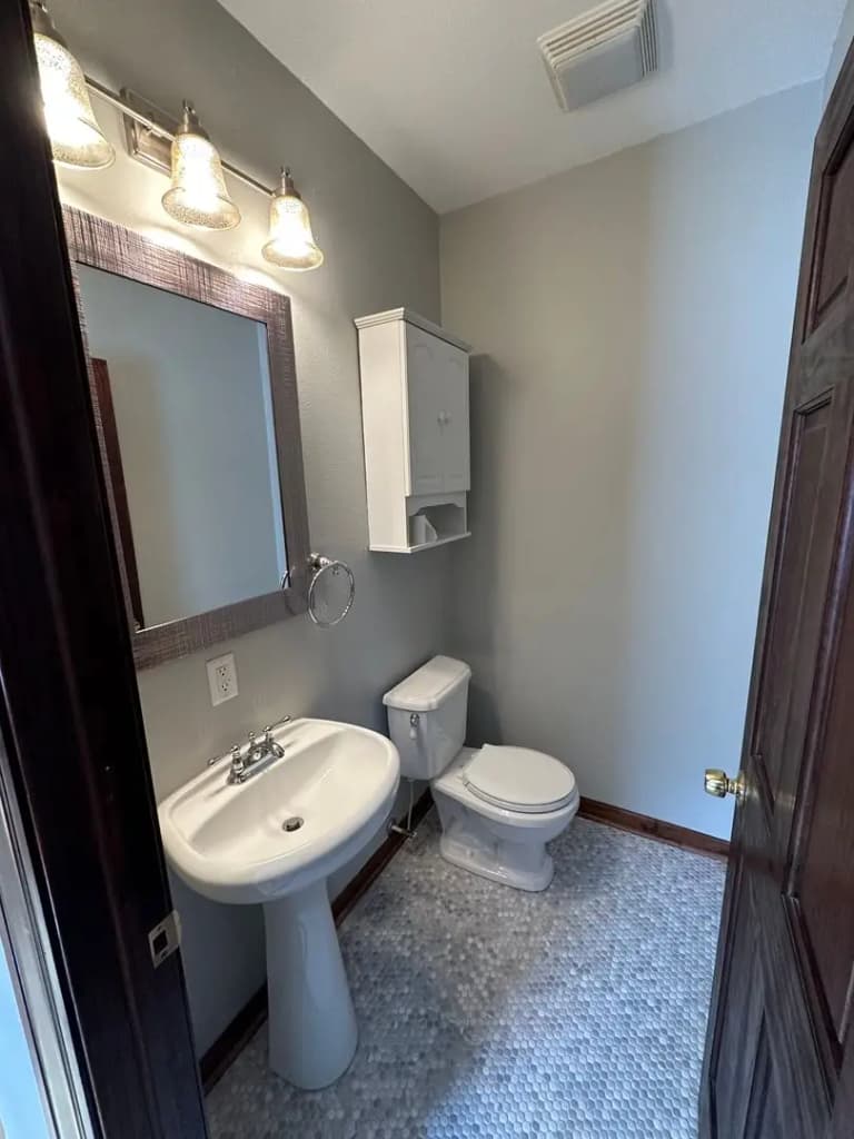 undefined apartments for rent - image - large (10).jpeg