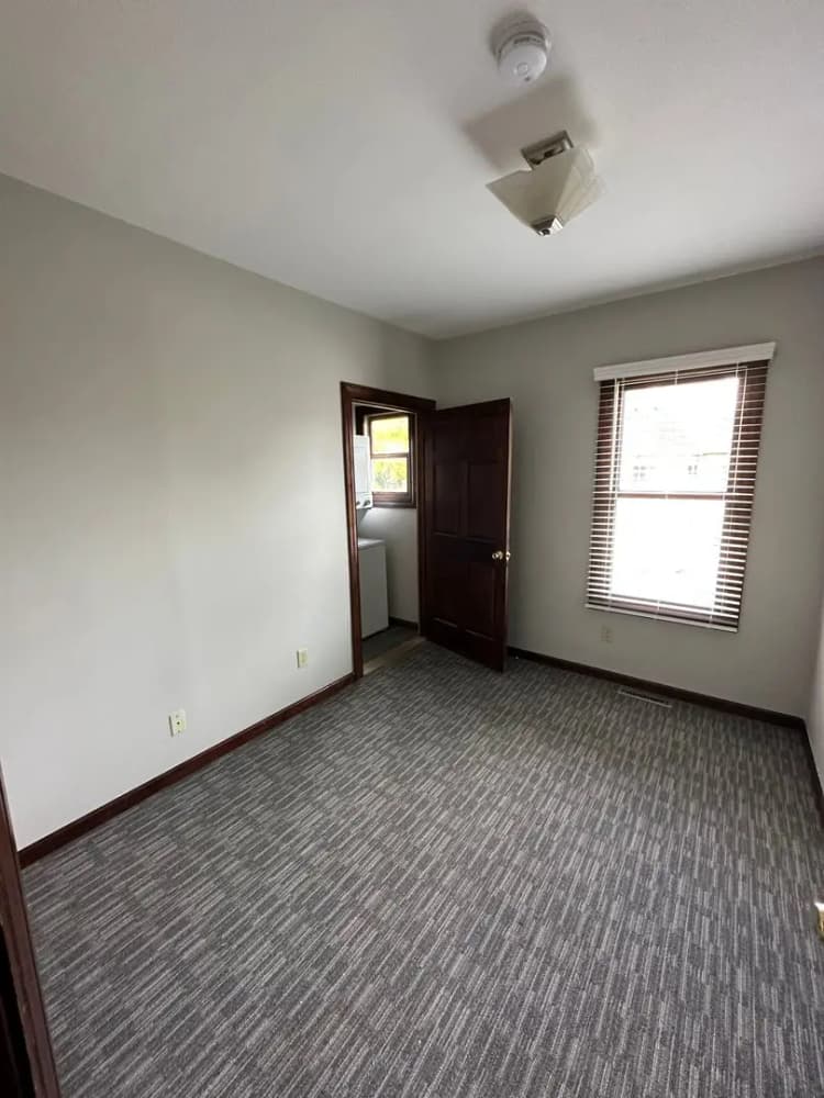 undefined apartments for rent - image - large (14).jpeg