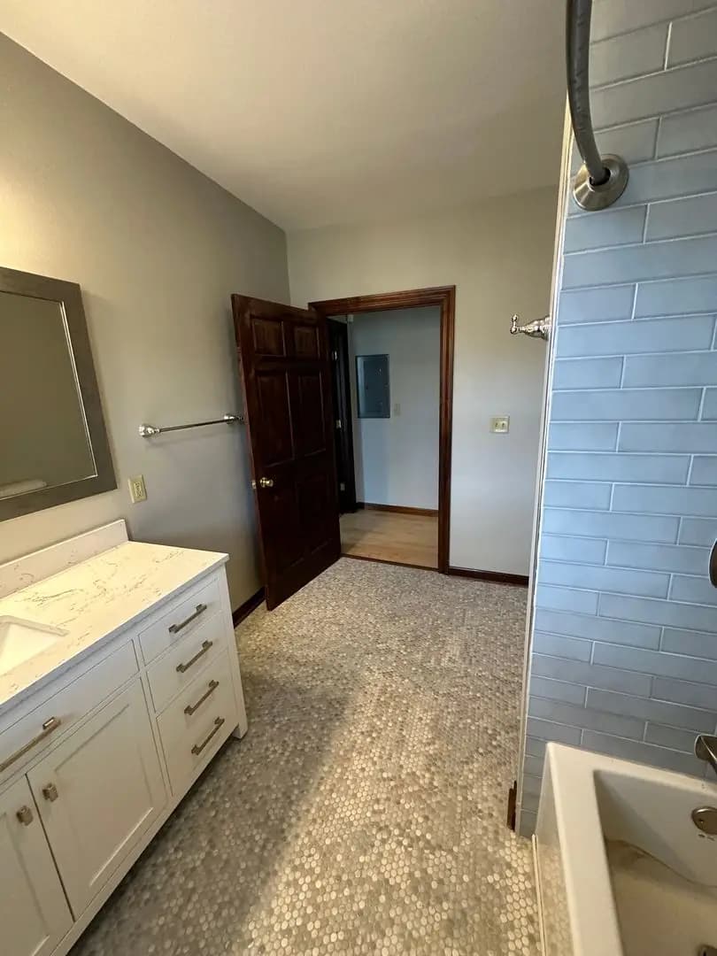 undefined apartments for rent - image - large (18).jpeg