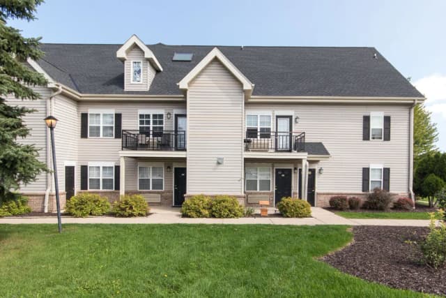 Cold Spring Wisconsin Apartments For Rent in Milwaukee, WI - From Studios to Luxury Apartments
